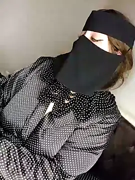 Snapshot of -Arab_milf- chatting on 2, 1, 2025 -Arab milf- online show from 2, 1, 2025