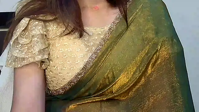 Snapshot of MIss-Naina chatting on 20, 11, 2025 MIss-Naina online show from 20, 11, 2025