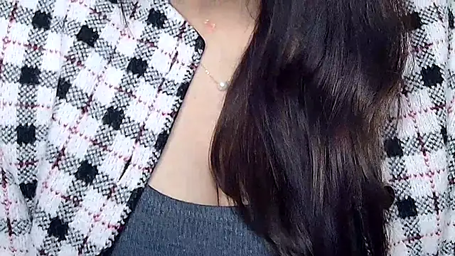 Snapshot of MIss-Naina chatting on 21, 12, 2025 MIss-Naina online show from 21, 12, 2025