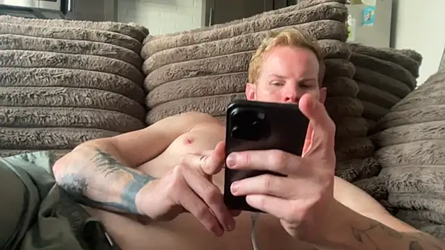 crossfitterguy87 online show from 5, 10, 2025