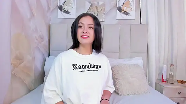 Snapshot of Jaslyn__Smith chatting on 2, 2, 2026 Jaslyn Smith online show from 2, 2, 2026