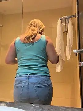 Lombada online show from 14, 10, 2025