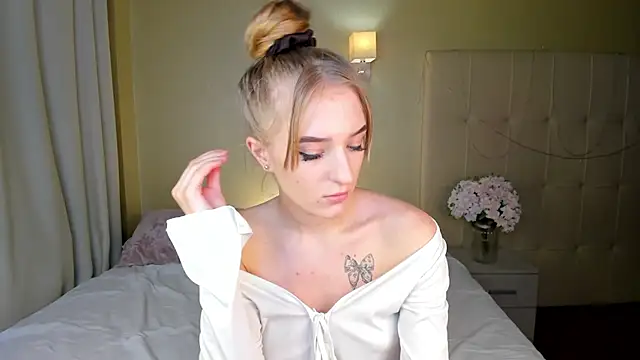 Snapshot of Stacy_River chatting on 22, 2, 2025 Stacy River online show from 22, 2, 2025