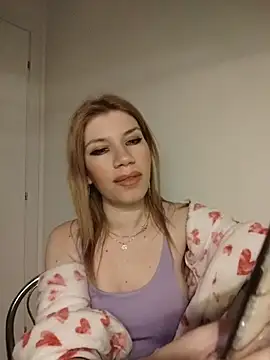 EvaRush online show from 11, 3, 2026