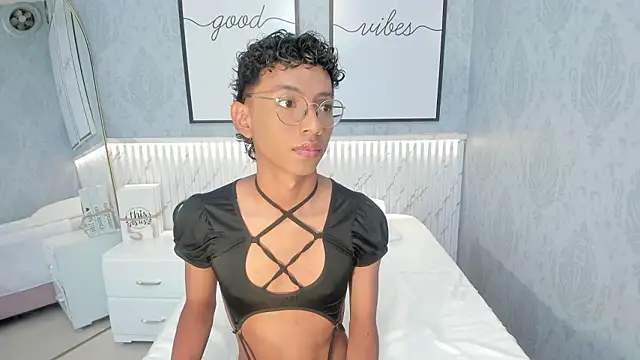 Angel  sweet18 online show from 13, 2, 2026