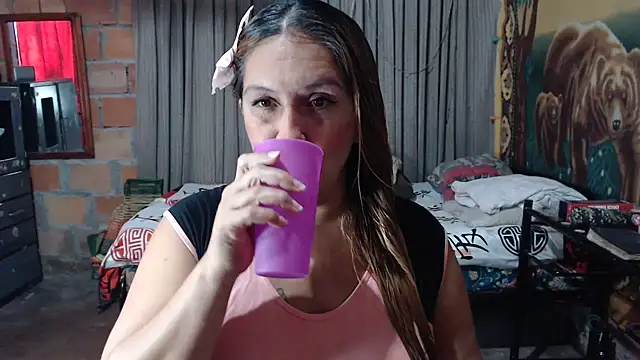 Snapshot of mom_son_dirty chatting on 14, 3, 2026 mom son dirty online show from 14, 3, 2026