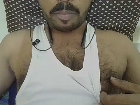 Snapshot of ballandnuts chatting on 23, 2, 2026 ballandnuts online show from 23, 2, 2026