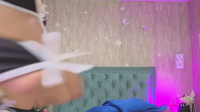 Snapshot of Marcelaa_fox chatting on 15, 11, 2025 Marcelaa fox online show from 15, 11, 2025