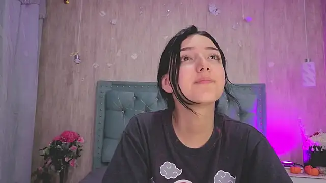 Snapshot of Marcelaa_fox chatting on 21, 11, 2025 Marcelaa fox online show from 21, 11, 2025