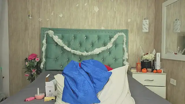 Snapshot of Marcelaa_fox chatting on 26, 11, 2025 Marcelaa fox online show from 26, 11, 2025