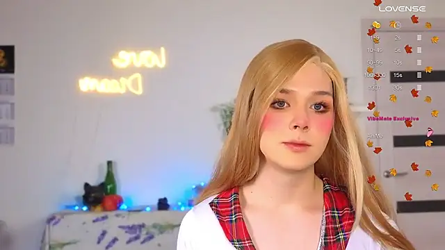  yourFoxy  online show from 30, 10, 2025