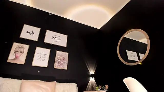 Snapshot of Hanna_fost chatting on 27, 1, 2025 Hanna fost online show from 27, 1, 2025