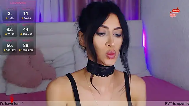 Snapshot of Hennessy_XO chatting on 10, 2, 2026 Hennessy XO online show from 10, 2, 2026