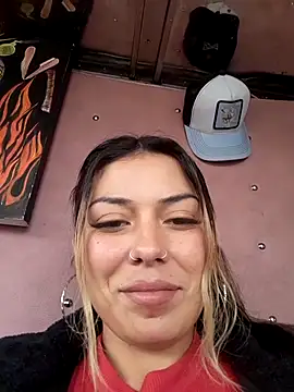 Sweel Leyva18 online show from 9, 7, 2026