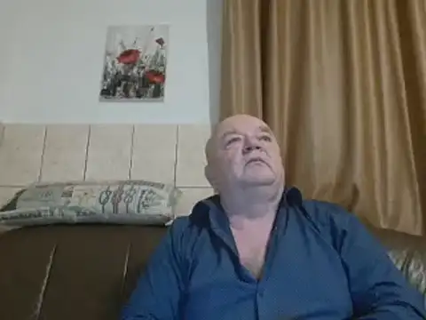 Snapshot of fullballs6 chatting on 3, 2, 2025 fullballs6 online show from 3, 2, 2025