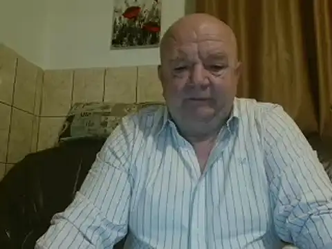 Snapshot of fullballs6 chatting on 25, 2, 2025 fullballs6 online show from 25, 2, 2025