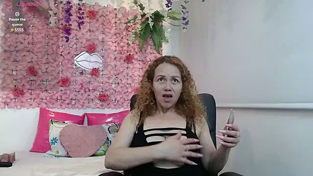 Snapshot of BLONDE_SEXYHOT chatting on 25, 1, 2025 BLONDE SEXYHOT online show from 25, 1, 2025