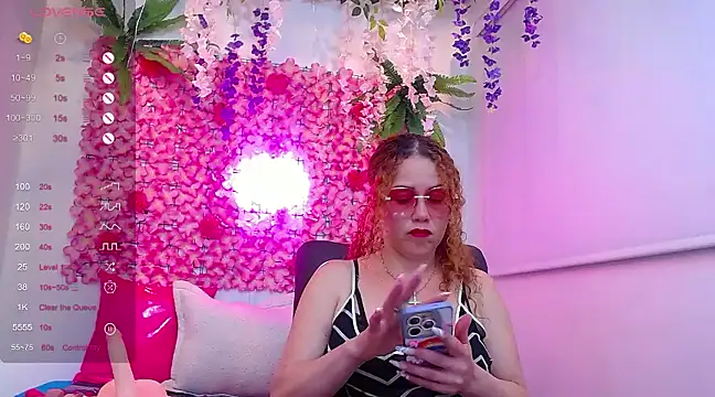 Snapshot of BLONDE_SEXYHOT chatting on 18, 3, 2025 BLONDE SEXYHOT online show from 18, 3, 2025