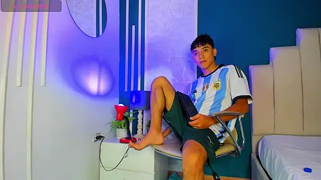 Austin Cardieff online show from 23, 1, 2025