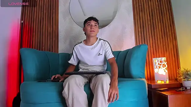 Austin Cardieff online show from 29, 1, 2025