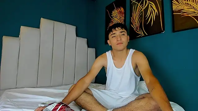 Austin Cardieff online show from 10, 2, 2025