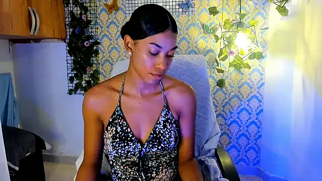 Snapshot of sasha_fox00 chatting on 2, 12, 2024 sasha fox00 online show from 2, 12, 2024