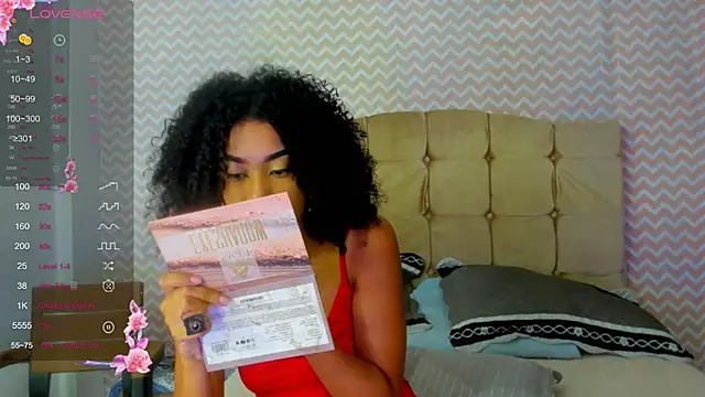 Snapshot of sasha_fox00 chatting on 26, 12, 2024 sasha fox00 online show from 26, 12, 2024