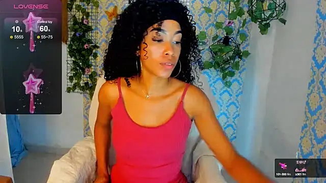 Snapshot of sasha_fox00 chatting on 8, 1, 2025 sasha fox00 online show from 8, 1, 2025