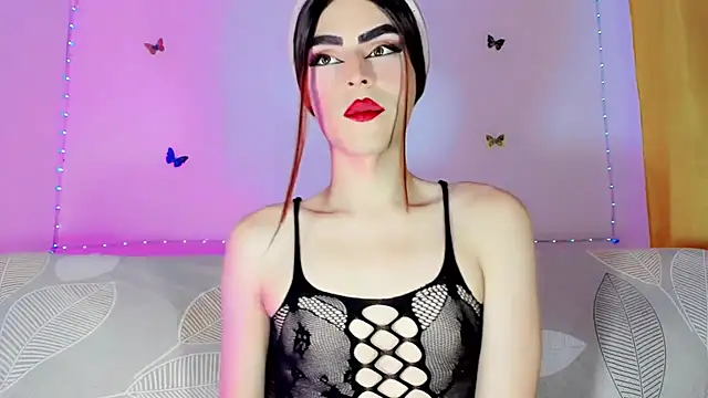 Snapshot of TatiGil chatting on 8, 6, 2026 TatiGil online show from 8, 6, 2026