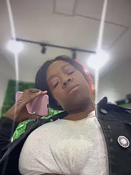 Snapshot of Thyana_LS chatting on 23, 1, 2025 Thyana LS online show from 23, 1, 2025