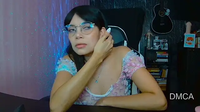 Snapshot of Drea_Foox chatting on 3, 10, 2025 Drea Foox online show from 3, 10, 2025