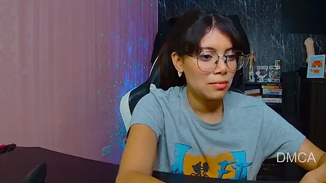 Snapshot of Drea_Foox chatting on 23, 10, 2025 Drea Foox online show from 23, 10, 2025