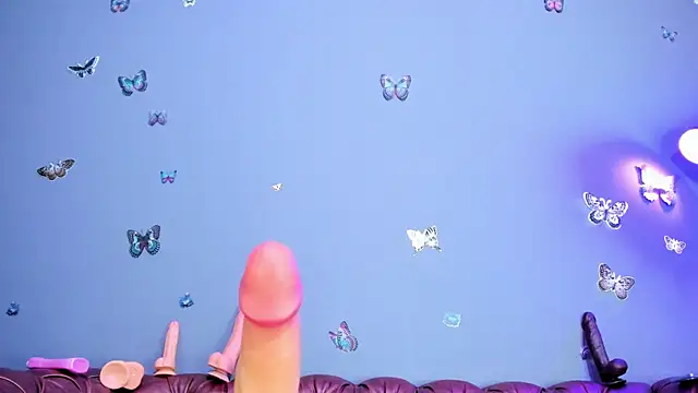 Kaira mosse online show from 11, 3, 2025