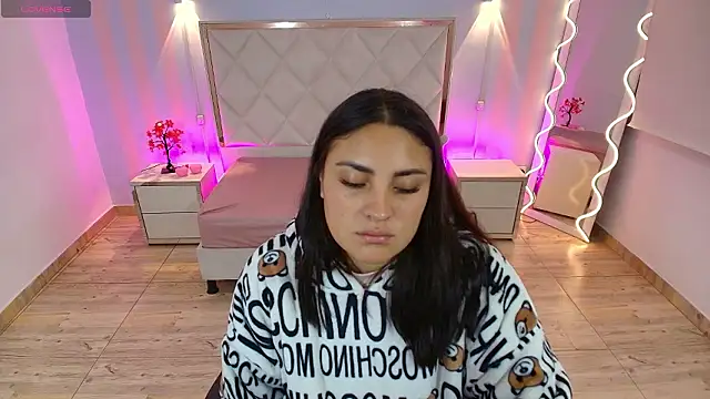 Brendda tay online show from 2, 2, 2026