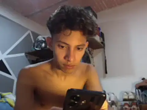 ferchitibellako online show from 29, 12, 2024