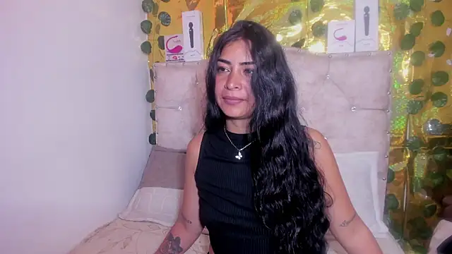 cristalconnorr online show from 18, 5, 2026