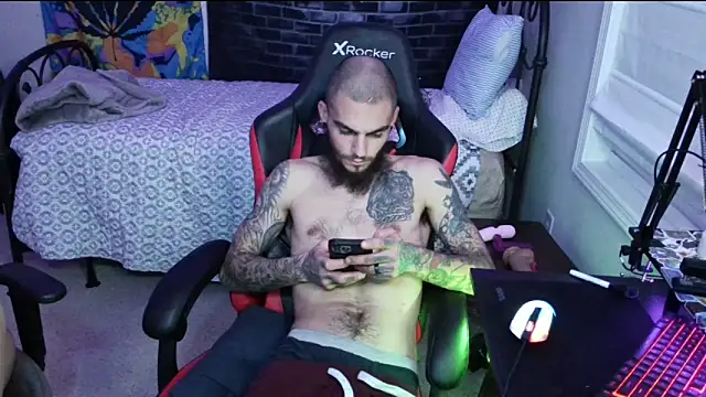 XMeF10 online show from 15, 1, 2025