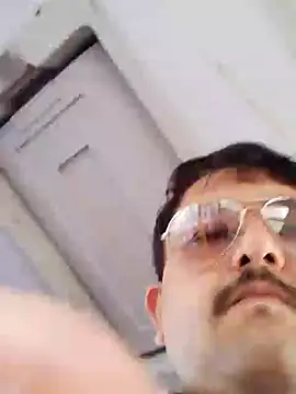 Snapshot of Akhil3290 chatting on 22, 1, 2025 Akhil3290 online show from 22, 1, 2025