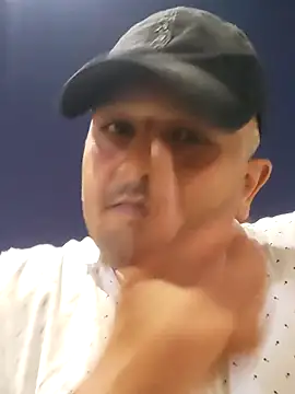 Snapshot of Akhil3290 chatting on 23, 9, 2025 Akhil3290 online show from 23, 9, 2025