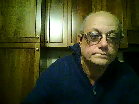 Snapshot of gianbragallini chatting on 16, 12, 2025 gianbragallini online show from 16, 12, 2025