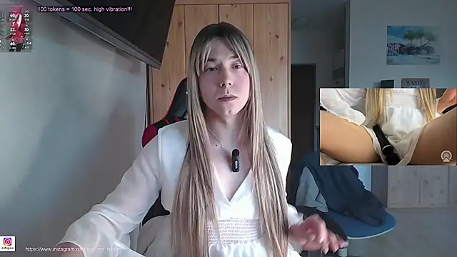 See my Boobs  online show from 28, 3, 2026