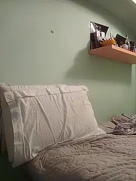 Snapshot of Davlupweed93 chatting on 5, 11, 2025 Davlupweed93 online show from 5, 11, 2025