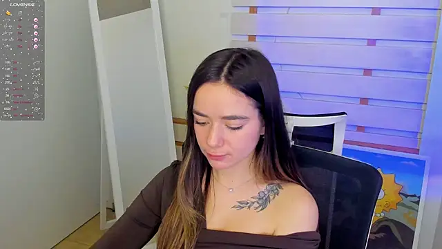 Bella XO online show from 7, 12, 2024