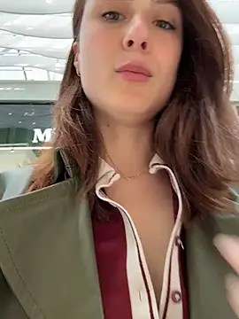 Dina Tease online show from 17, 4, 2026