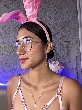 KaitlynLoveCam online show from 3, 4, 2026