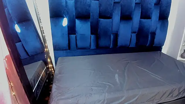 Stefyrossy online show from 6, 4, 2026