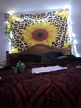 Snapshot of GoddessNikolia chatting on 6, 10, 2025 GoddessNikolia online show from 6, 10, 2025