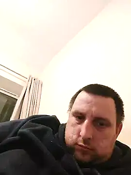 HE-M123 online show from 18, 12, 2024