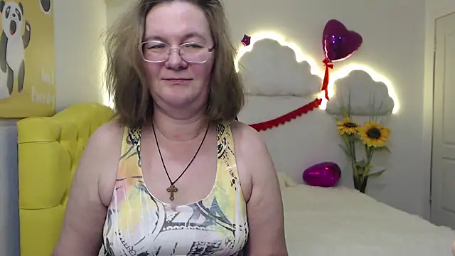 HolyMilfa online show from 22, 2, 2025