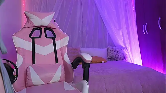 Lilou albrecht online show from 9, 4, 2026